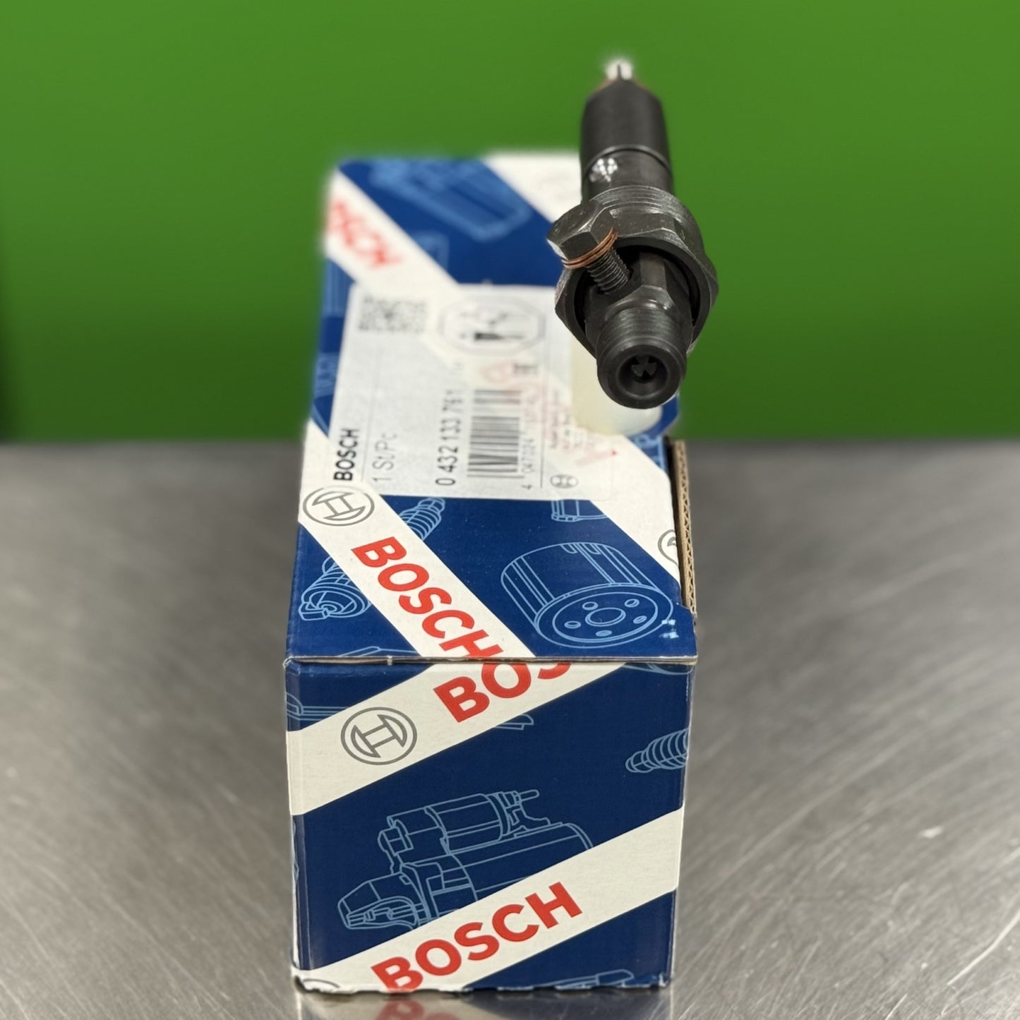 Fuel Injector Bosch New For Case 445Tf F4Ge F4Ce New Holland 2856255 504254390 112122 761 0432133761