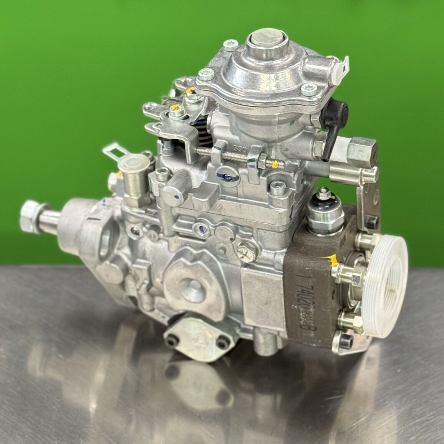 BOSCH Fuel Injection Pump For CASE IVECO 8293581 504315864 VE4/12F1100L2012-1 - Express Diesel USA