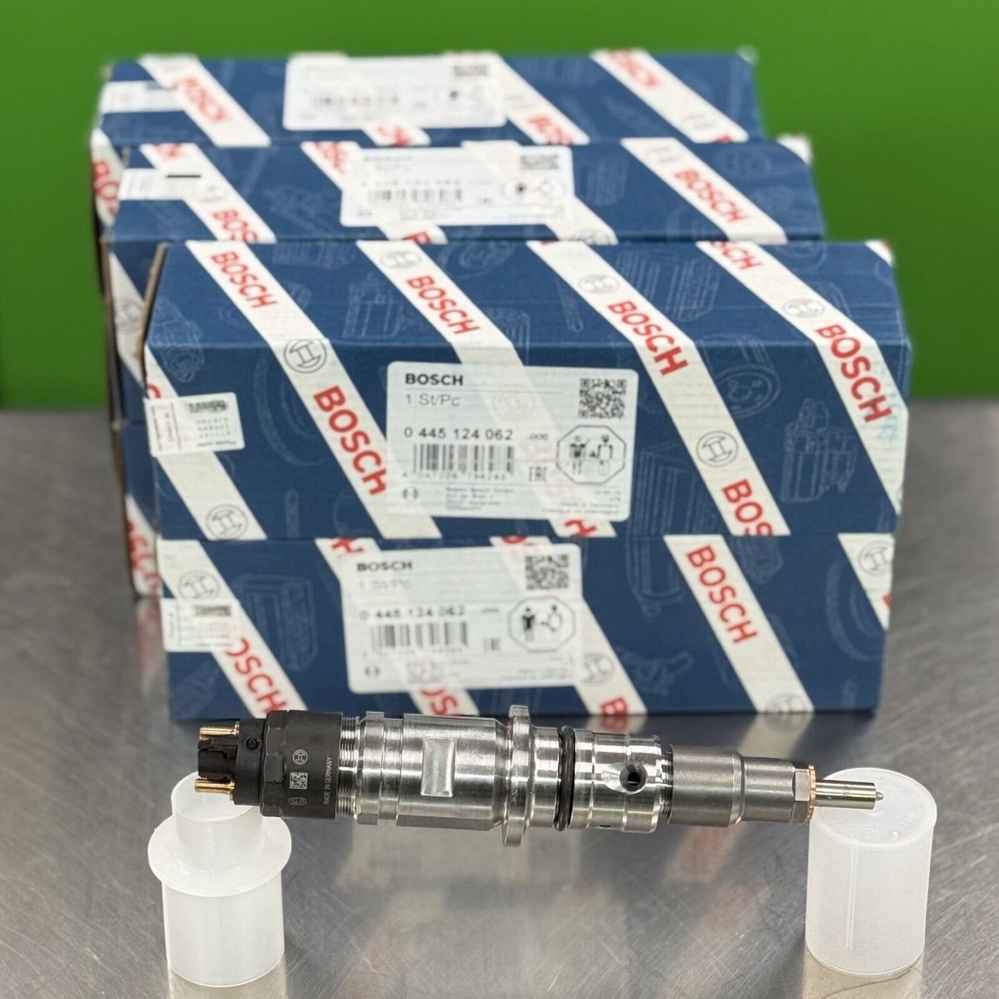 NEW BOSCH FUEL INJECTOR SET For CUMMINS RAM Pickup 6.7L 2022 up 5567914 68568033 - Express Diesel USA