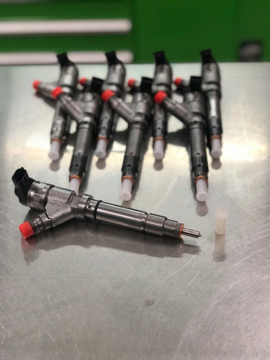 Bosch Fuel Injector Set For 2004��-05 CHEVY GMC DURAMAX LLY 6.6L NO CORE 97303657 - Express Diesel USA