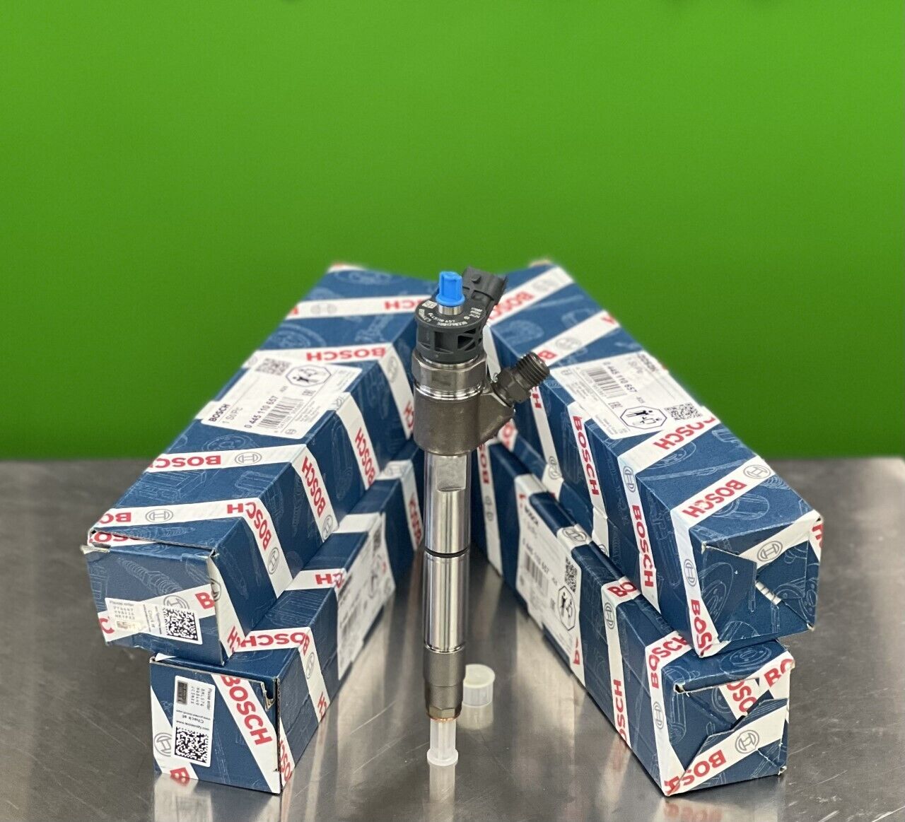 BRAND NEW FUEL INJECTOR SET For JOHN DEERE CASE IH NEW HOLLAND IVECO 5801790338 - Express Diesel USA