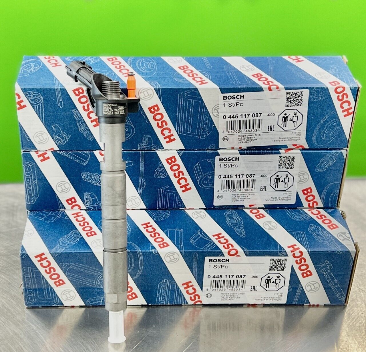 NEW BOSCH FUEL INJECTOR SET of 4 For MITSUBISHI FUSO CANTER 504371264 0445117025 - Express Diesel USA