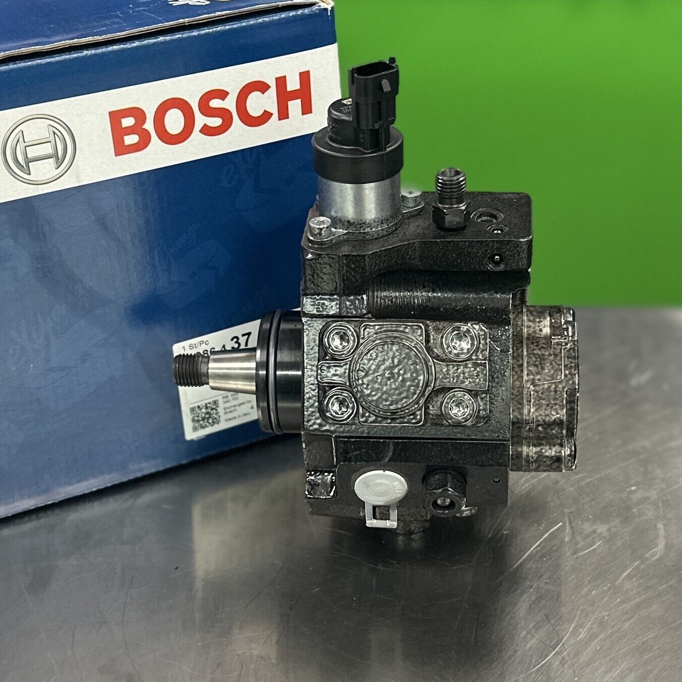BOSCH Fuel Injection Pump For KOMATSU CUMMINS Bulldozer Dredger Loader 627171111 - Express Diesel USA