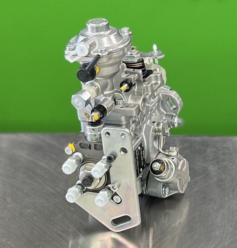 BOSCH Fuel Injection Pump For New Holland CASE 4.5L TL100A Tractor 504068392 - Express Diesel USA