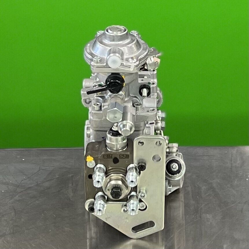 BOSCH New Diesel Fuel Injection Pump For Case New Holland Fiat Iveco 504222163 - Express Diesel USA