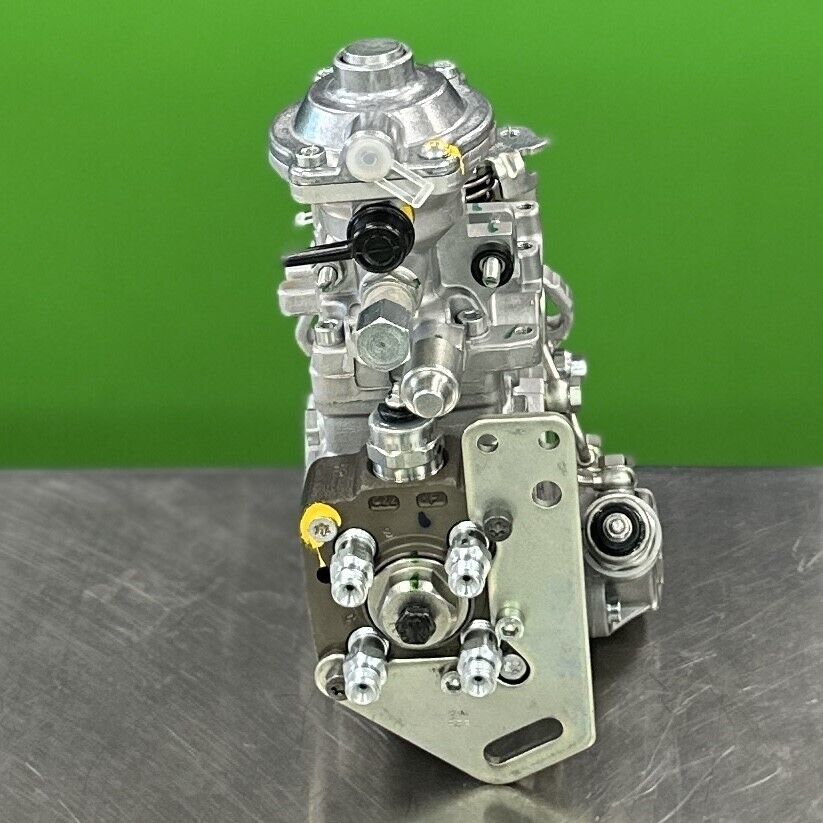 NEW BOSCH Diesel Fuel Injection Pump For CASE NEW HOLLAND 4.5L 2852046 504063450 - Express Diesel USA