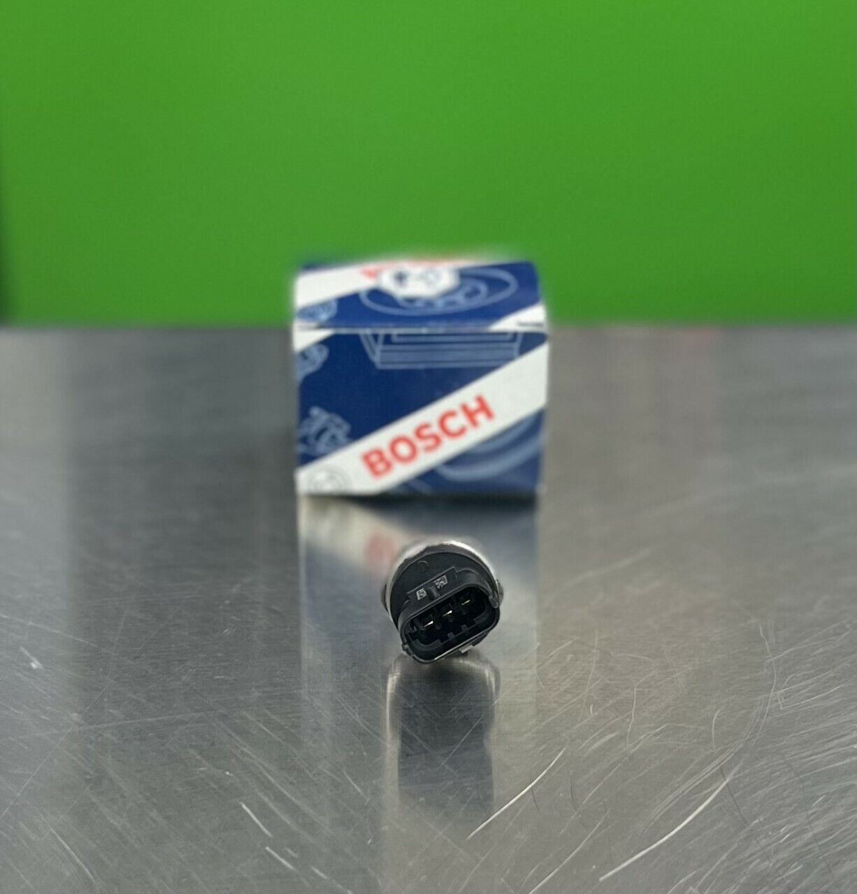 New Bosch Fuel Rail Pressure Sensor For 2007-2012 Dodge Ram Cummins 6.7L 5297640 - Express Diesel USA