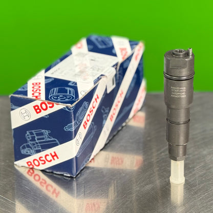 Bosch Fuel Injector for Mercedes OM501 | Genuine OEM Part