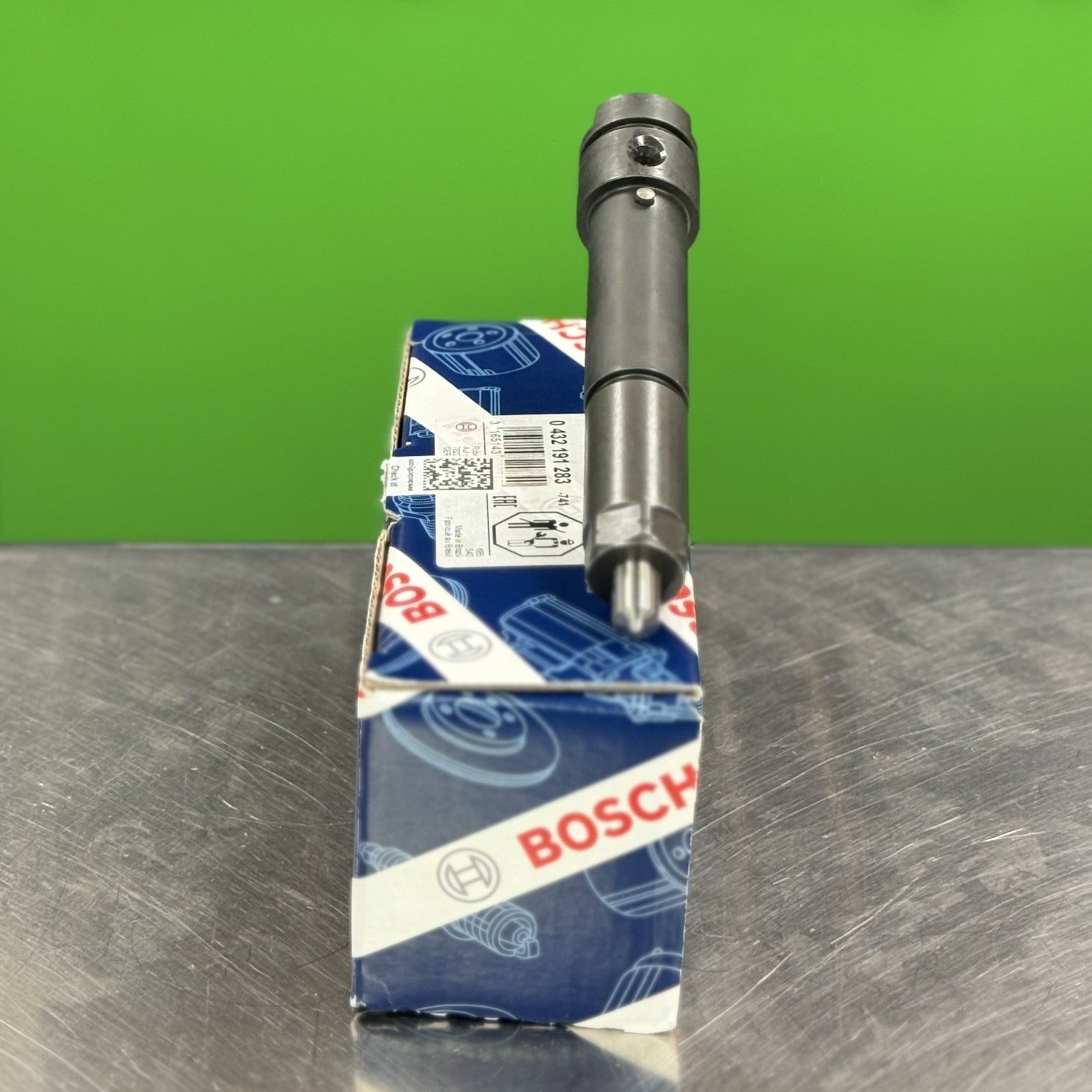0432191283 bosch fuel injector angled view with bosch packaging