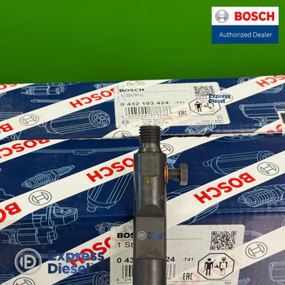 0432193424 Bosch Fuel Injector Set of 4 Fits New Holland L225 3.2L 504385978