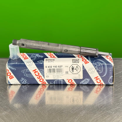 0432193527 Bosch New Fuel Injector for Volvo Truck 3583073 527