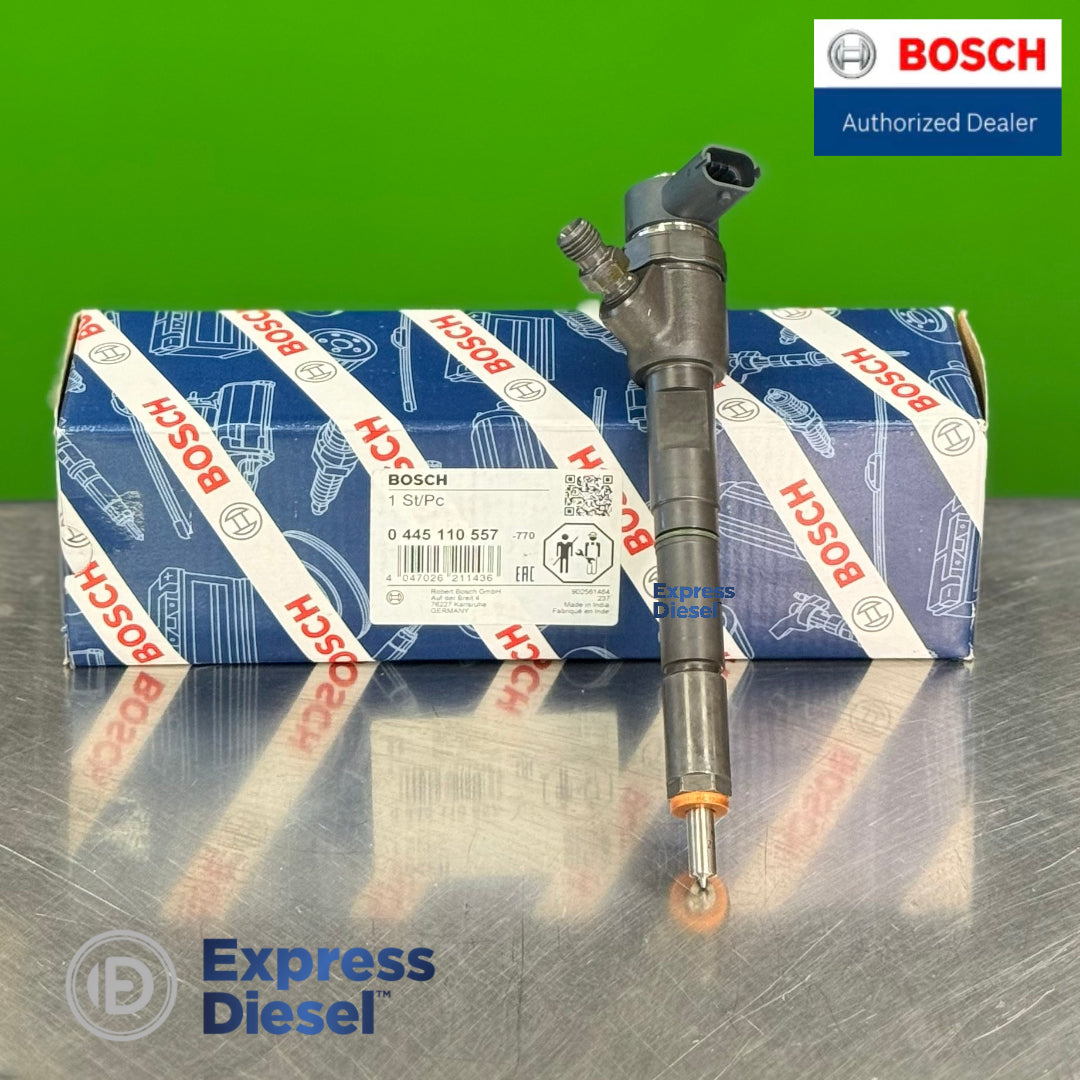 0445110557 Bosch CRI1-14 fuel injector for Mahindra Bolero 2.5L front view