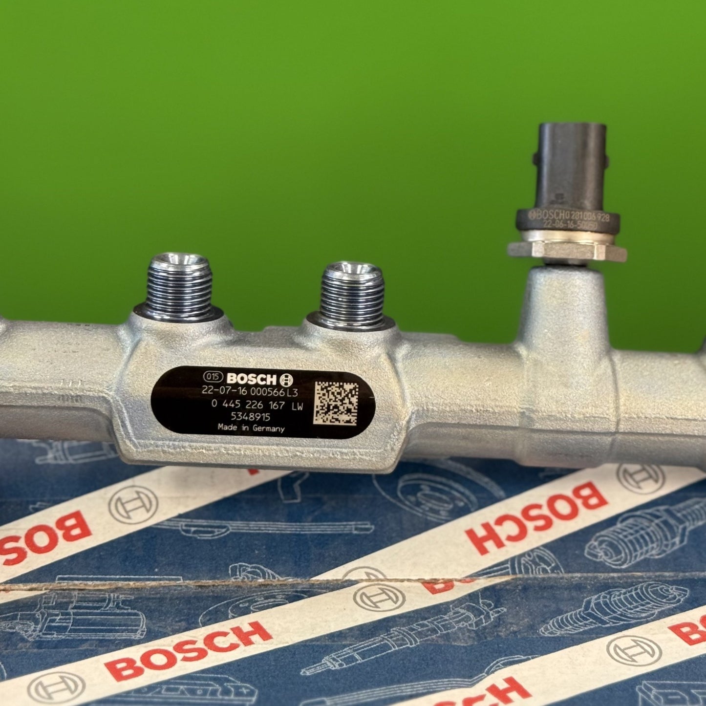 bosch fuel rail detail 0445226167 for ram 6.7l cummins diesel engine