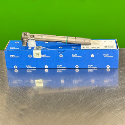 side view delphi fuel injector 28337917 for doosan 2.4l diesel engine