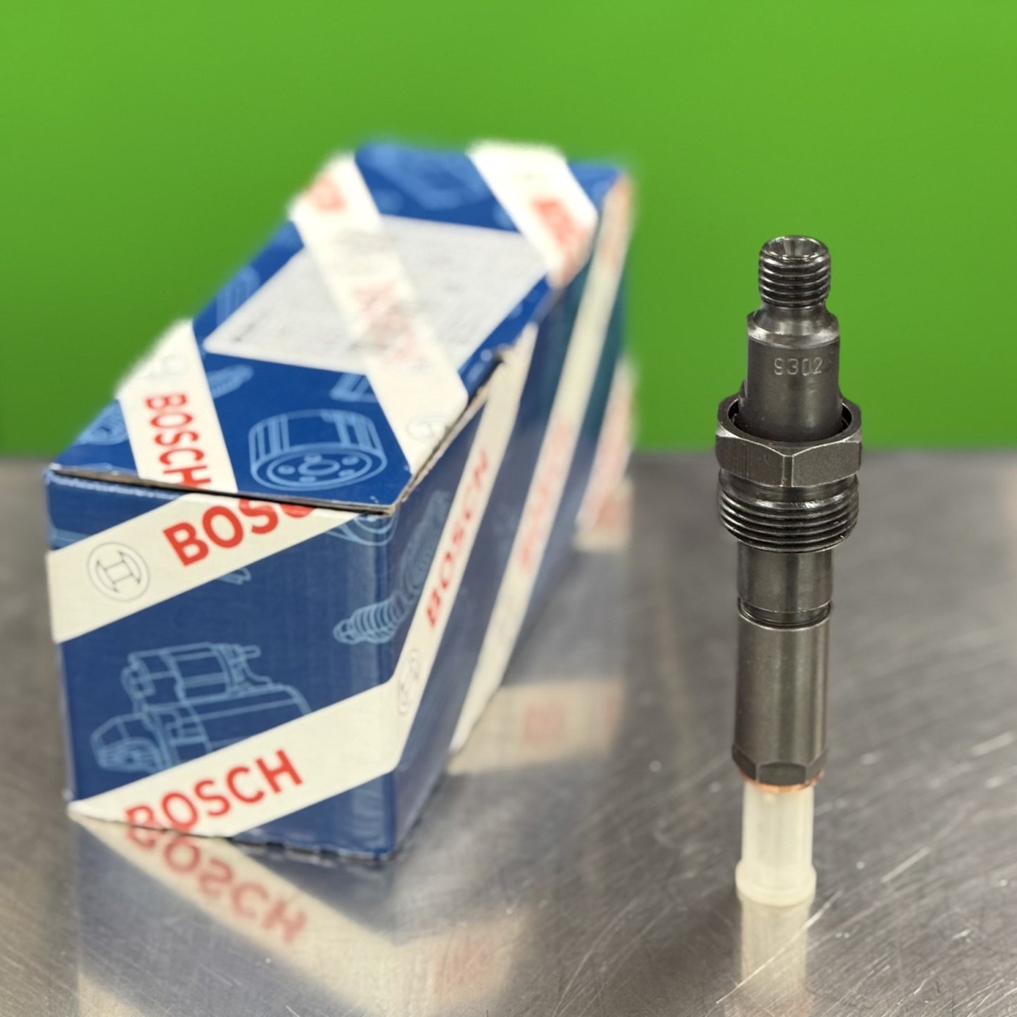 Fuel Injector Bosch For Cummins 9302 Kdal59P7 3802327 3914473 3919302 3920079 0432131840