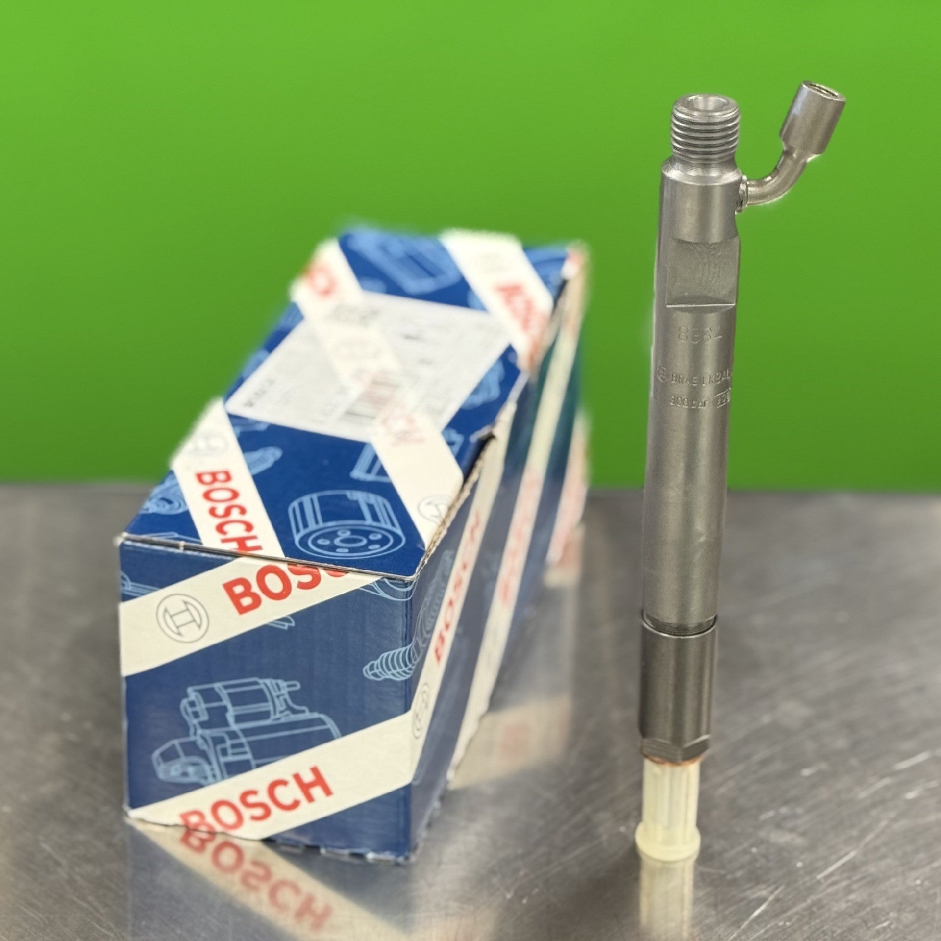 Bosch Fuel Injector for Cummins 6CTAA 8.3L Diesel Engine