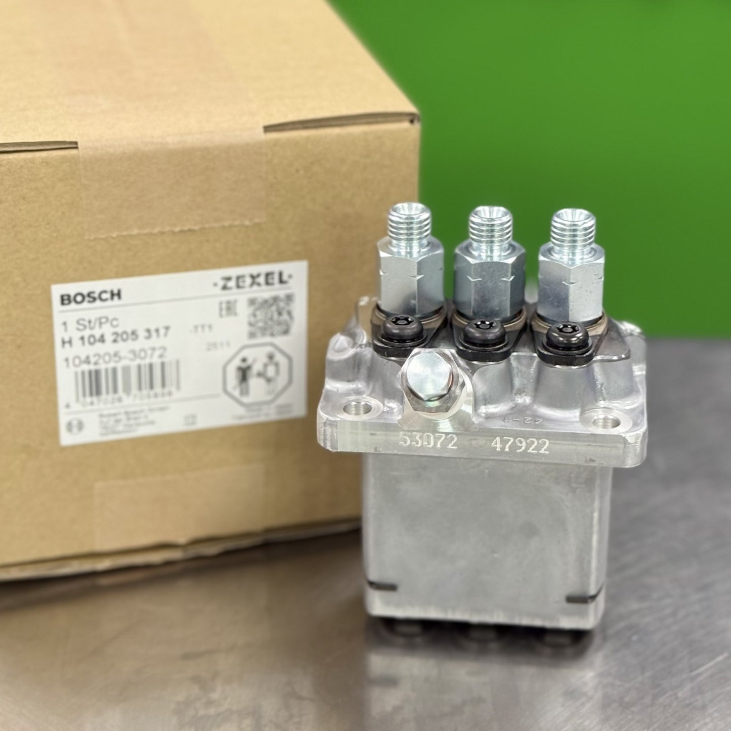 Bosch Fuel Injection Pump for Kubota D662-E | 1042053072