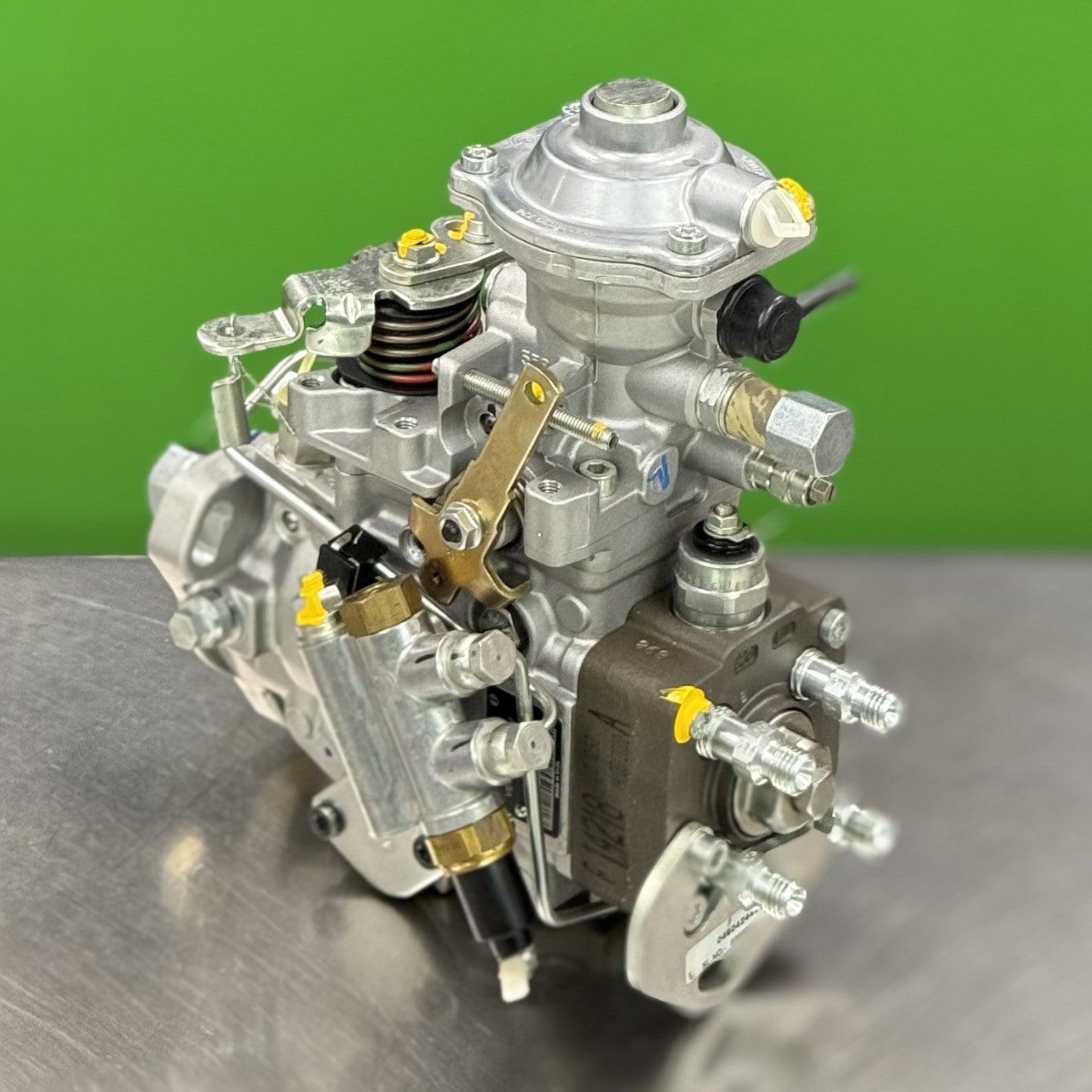 Bosch Fuel Injection Pump for New Holland Tractor | 0460424494