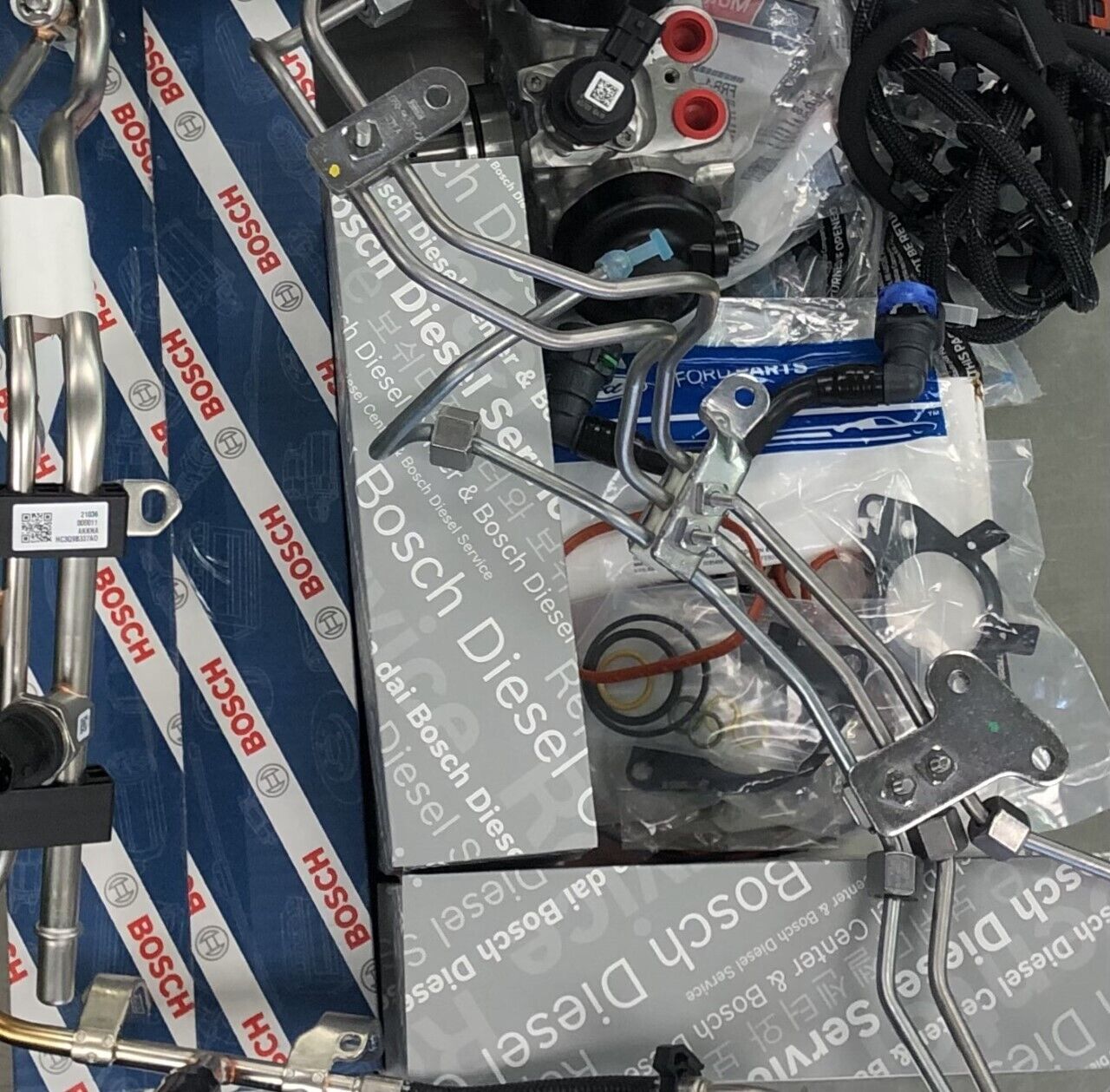 KIT COMPLETO DE CONTAMINACIÓN DE COMBUSTIBLE Para FORD POWERSTROKE 6.7L 2017-2019 ¡SIN CARGO POR NÚCLEO! 