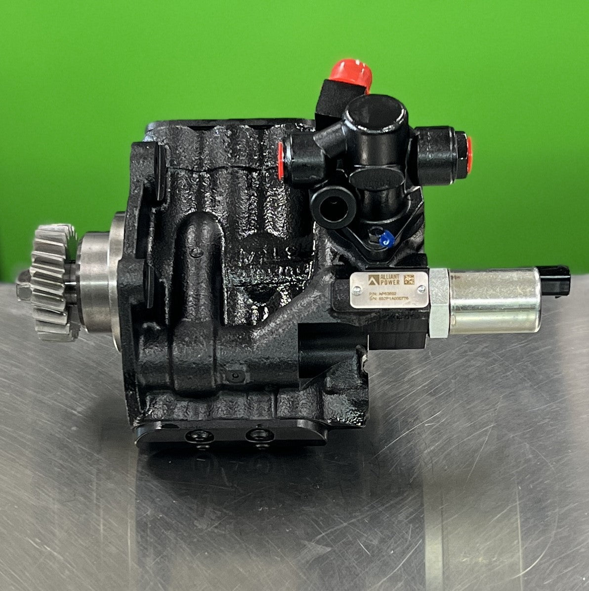 High Pressure Oil Pump 12Cc For Navistar Dt466 2004-06 1883888C 1842424C 5011334