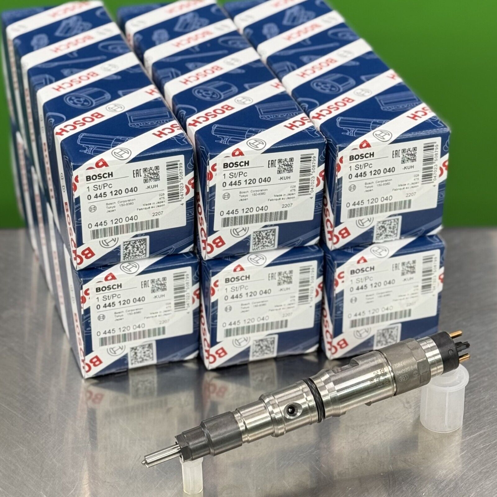 Bosch 0445120040 diesel fuel injector nozzle detail for Doosan DL08 engine
