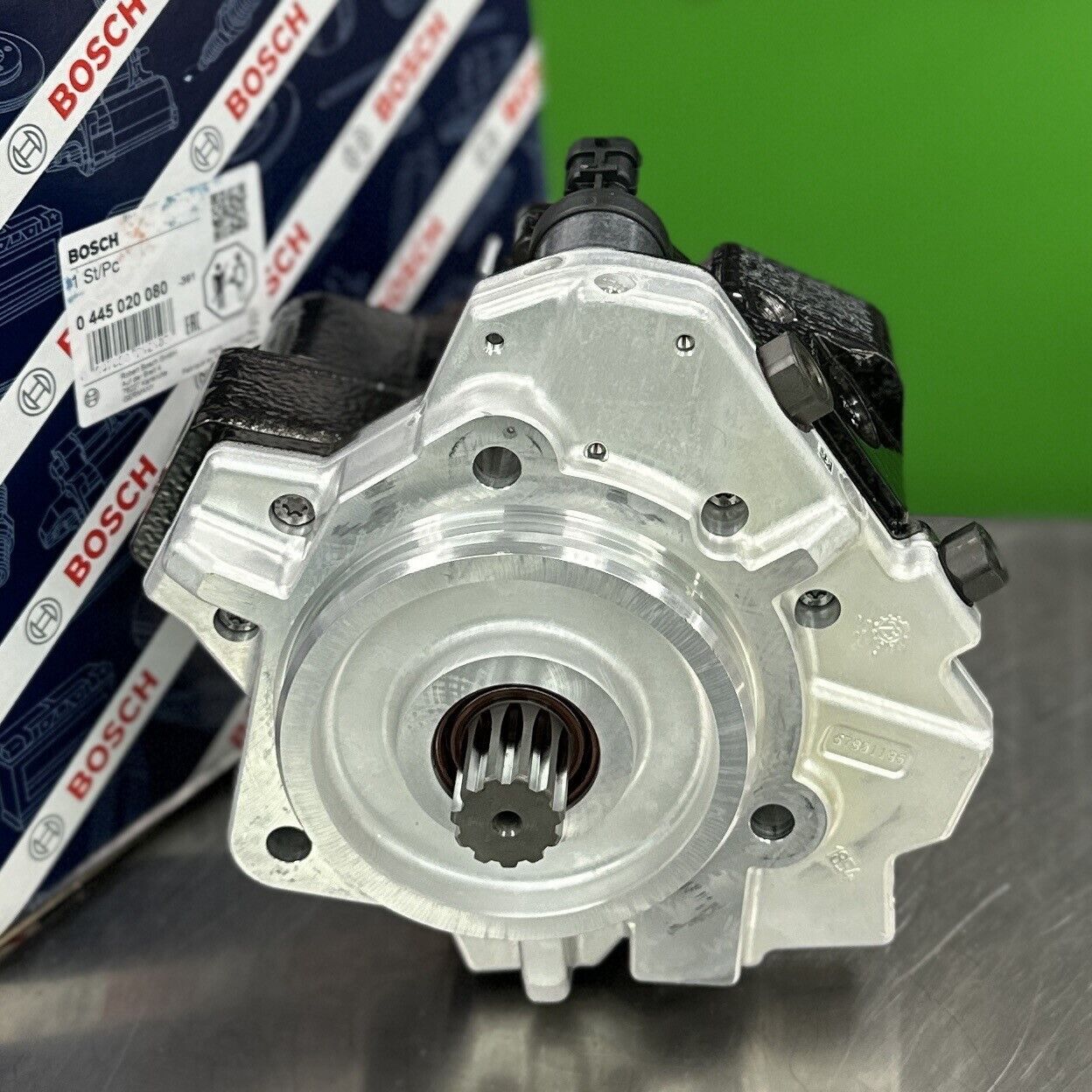 NEW BOSCH FUEL INJECTION PUMP For NAVISTAR Big Bore 2008-09 G11-G13 3005063C91 - Express Diesel USA