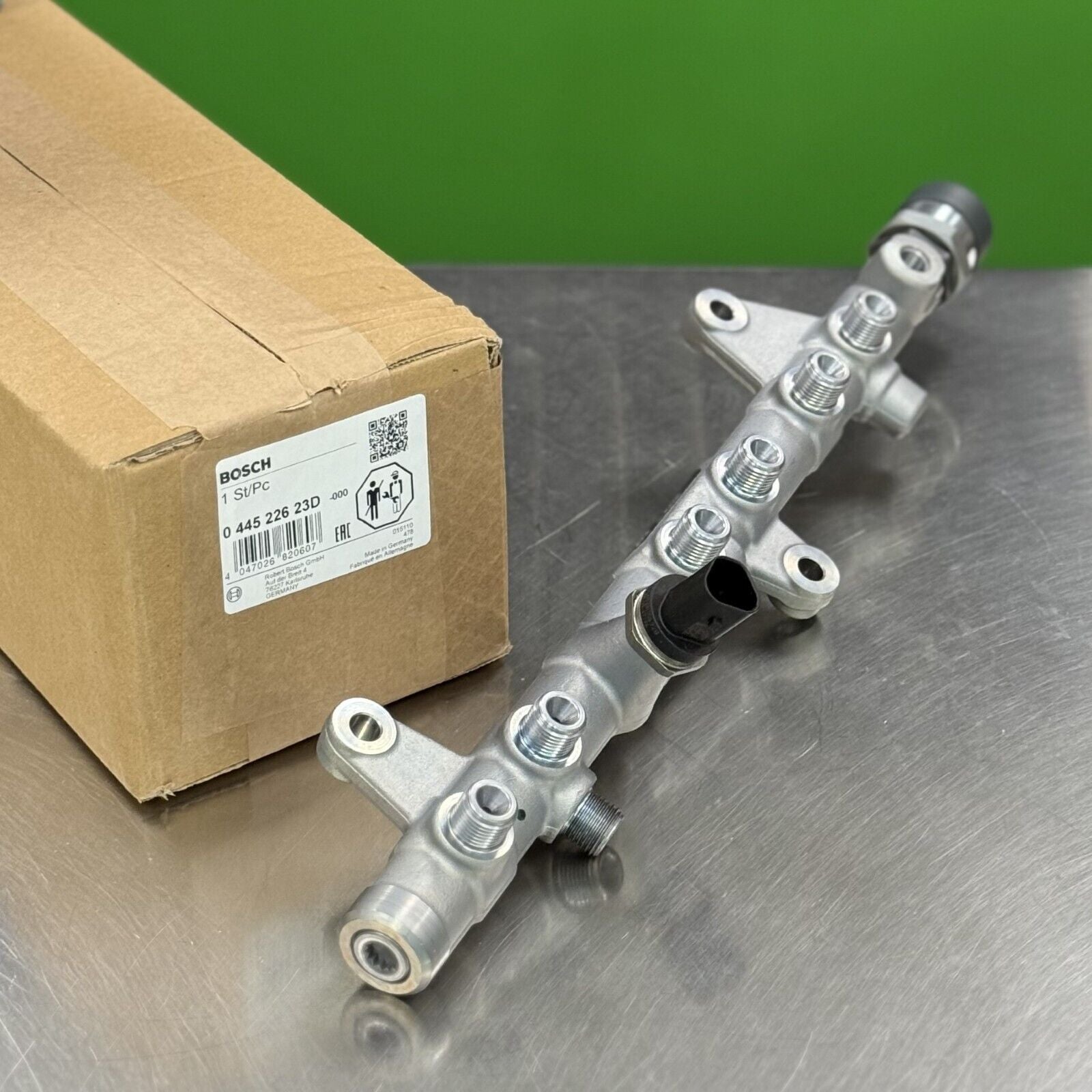 NEW BOSCH FUEL RAIL For CUMMINS RAM Pickup 6.7L 2022 up 5623817 6833289AA - Express Diesel USA