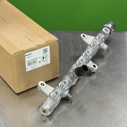NEW BOSCH FUEL RAIL For CUMMINS RAM Pickup 6.7L 2022 up 5623817 6833289AA - Express Diesel USA