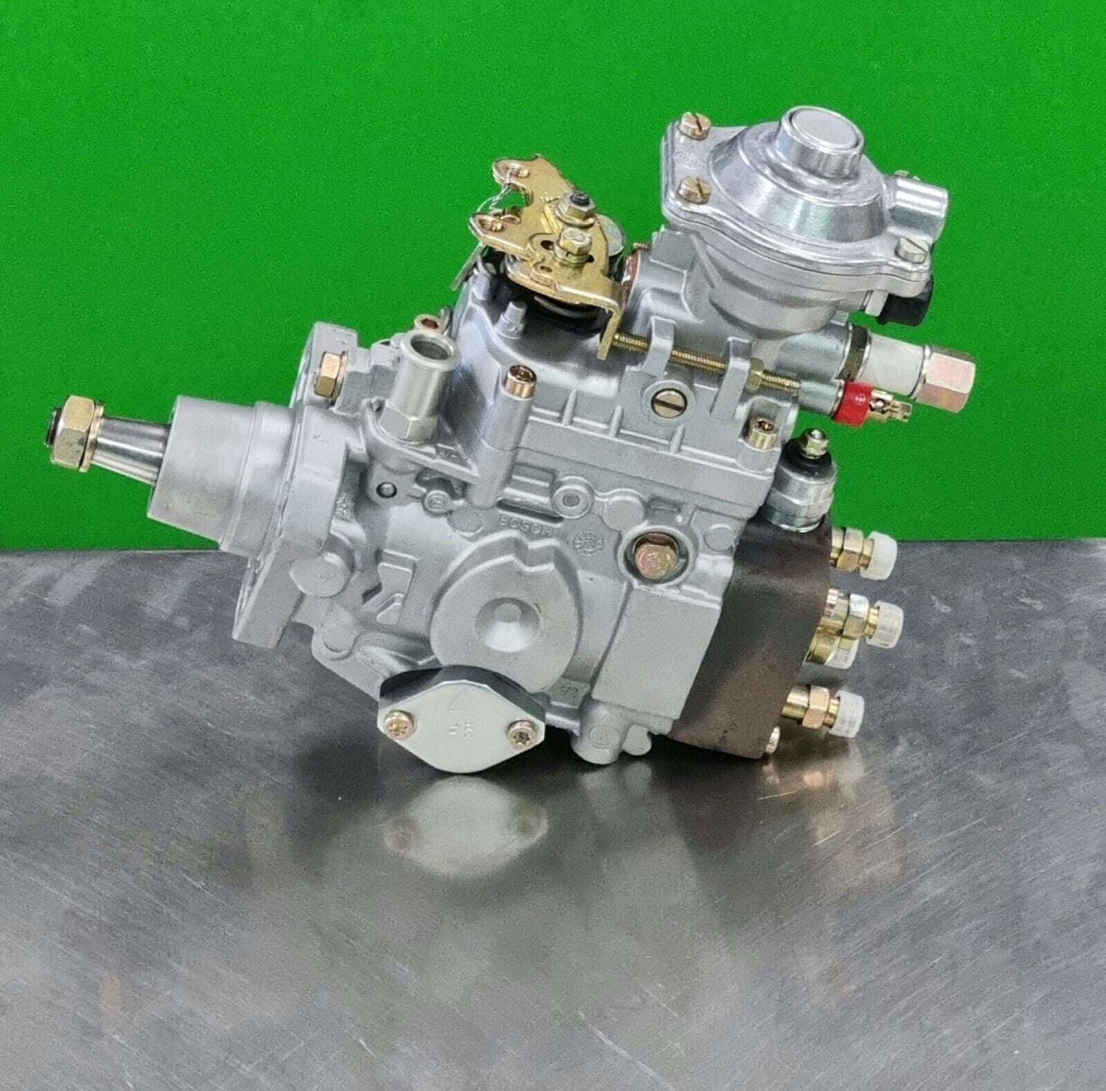 BOSCH Fuel Injection Pump For CASE IH NEW HOLLAND FARMALL 2856537 504218823 - Express Diesel USA