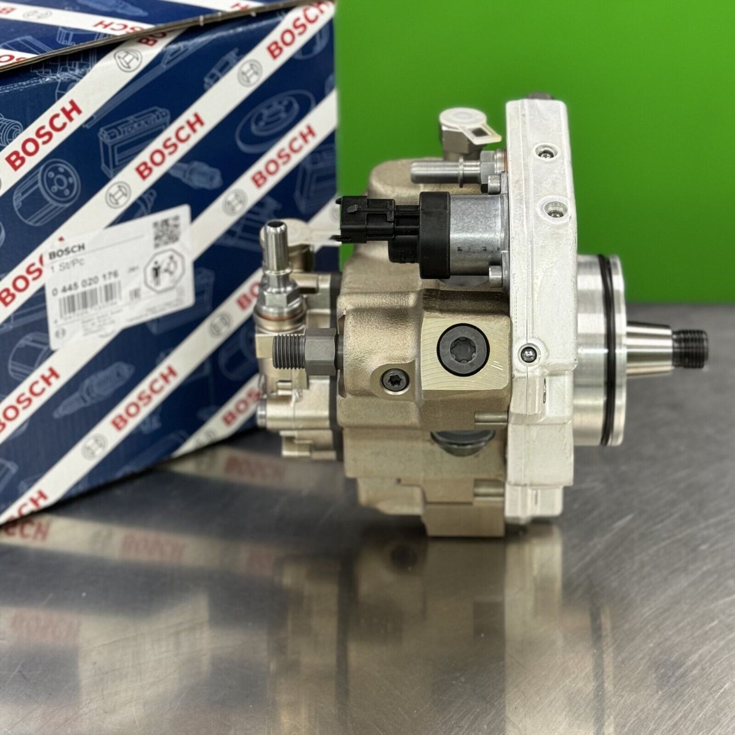 NEW BOSCH HP FUEL INJECTION PUMP For CUMMINS QSB KOMATSU 5252703 5262703 020176 - Express Diesel USA