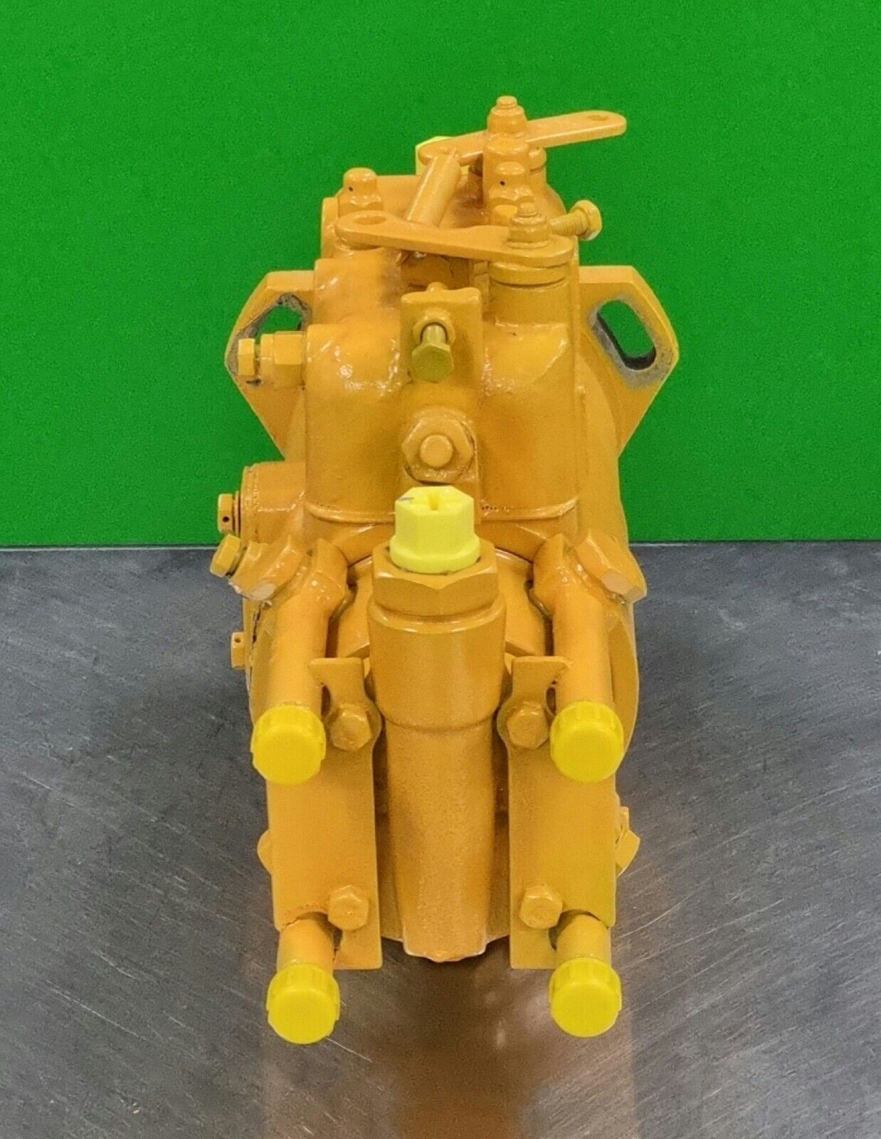 DELPHI LUCAS CAV FUEL INJECTION PUMP For PERKINS 4.203.2 M.FERGUSON CAT 3342F850 - Express Diesel USA