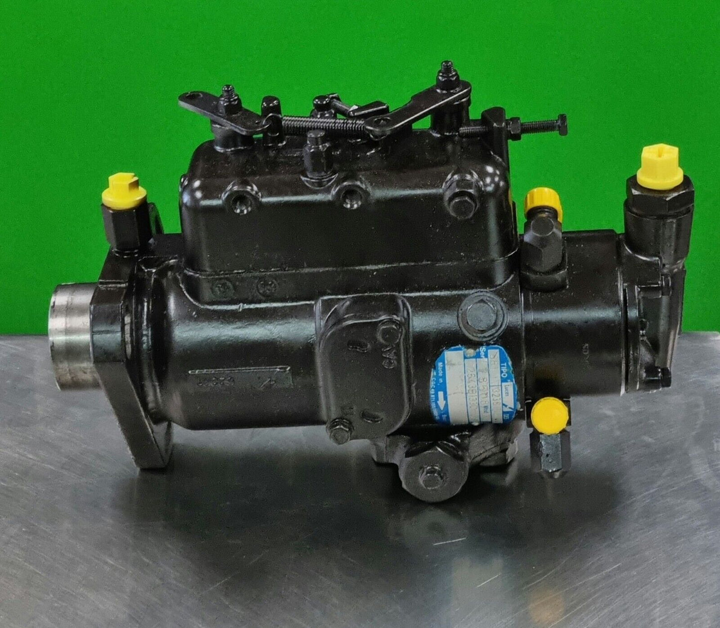 DELPHI LUCAS CAV FUEL INJECTION PUMP For PERKINS D3.152 MASSEY FERGUSON 2643B133 - Express Diesel USA