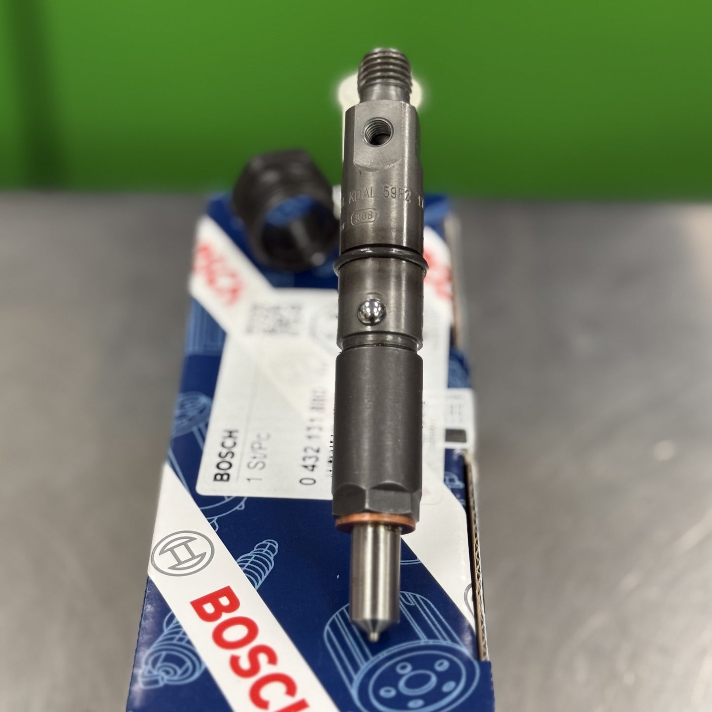 Fuel Injector Bosch New For Case Ih Cummins 3.9L 5.9L 3802035 3802177 3904197 3904256 3904396 J909476 9476 Kdal59P2 0432131880