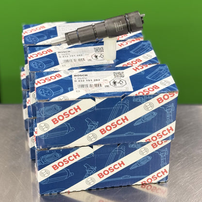 Bosch Fuel Injector for Mercedes A0060172821 | Set of 6