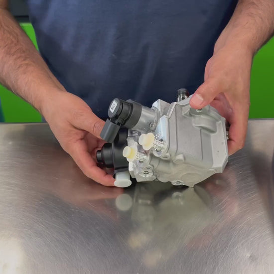 bosch 03l130755ab high pressure fuel pump video for volkswagen 2.0l ckra diesel engine demonstration