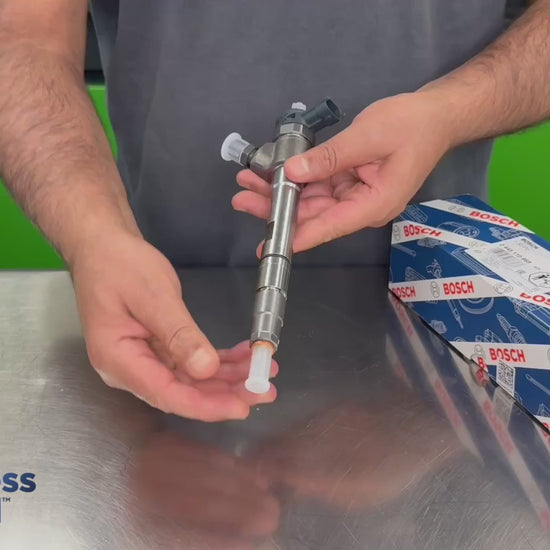 Bosch 0445110968 common rail fuel injector demonstration for Bobcat Doosan D18 D24 applications