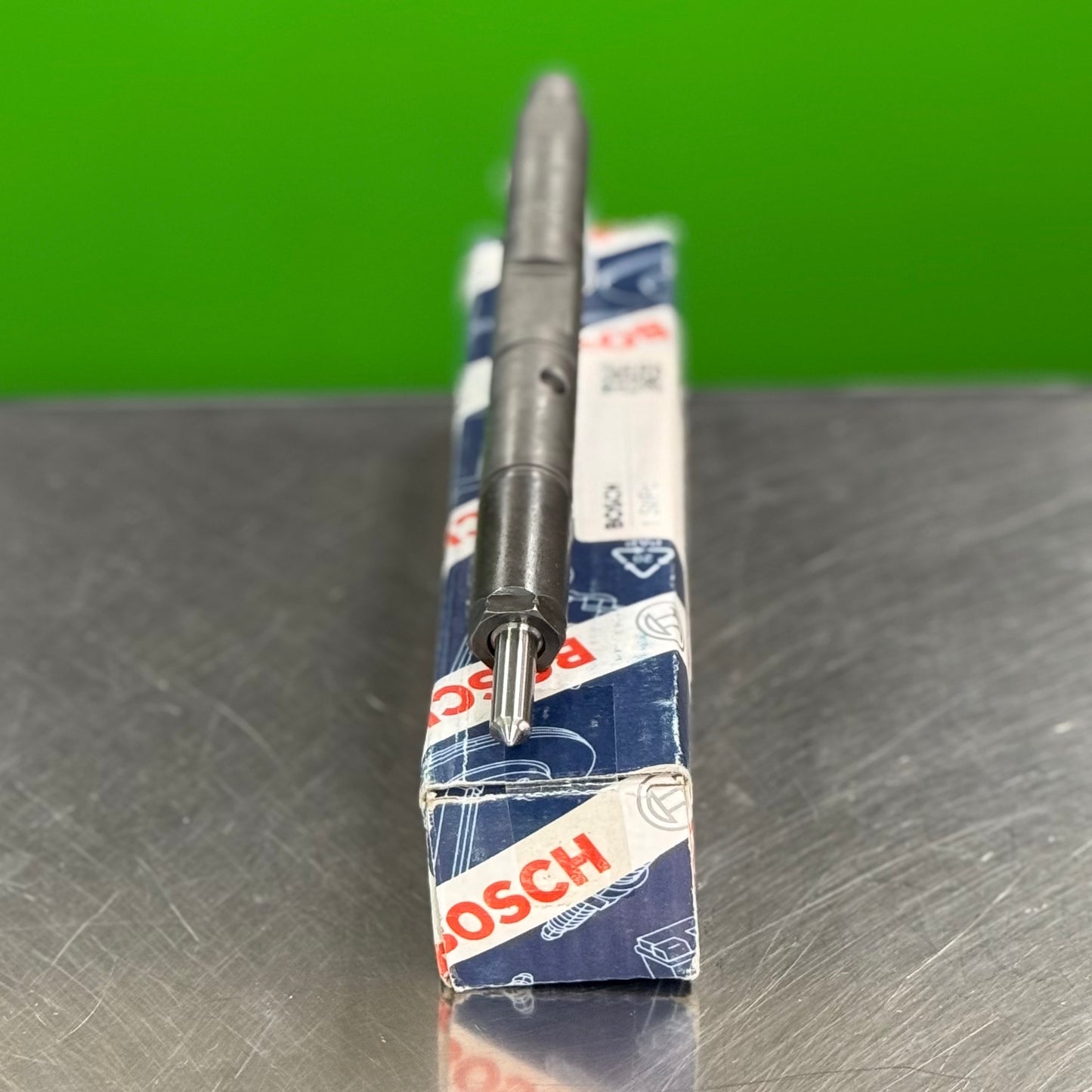 0432193527 Bosch New Fuel Injector for Volvo Truck 3583073 527