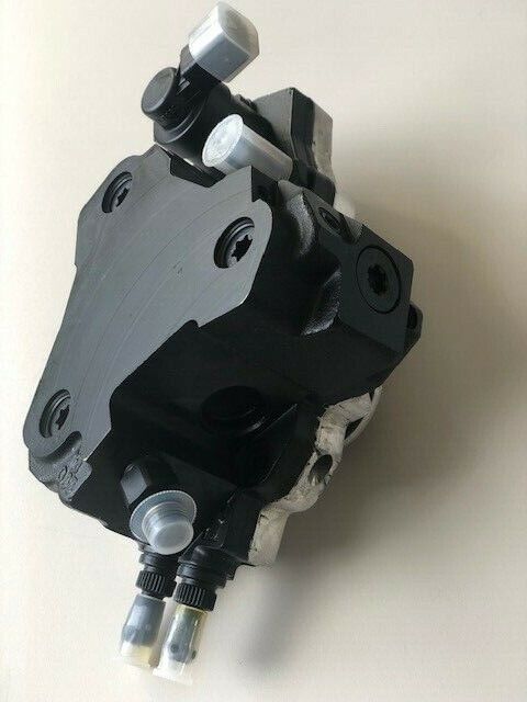 FUEL INJECTION PUMP For 04-06 SPRINTER MB DODGE FREIGHTLINER 2.7L  NO CORE CHRG.