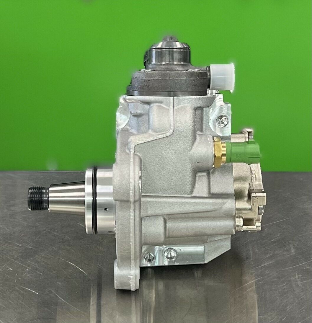 Bosch CP4 fuel injection pump 0445020509 showing high-pressure fuel ports and connections