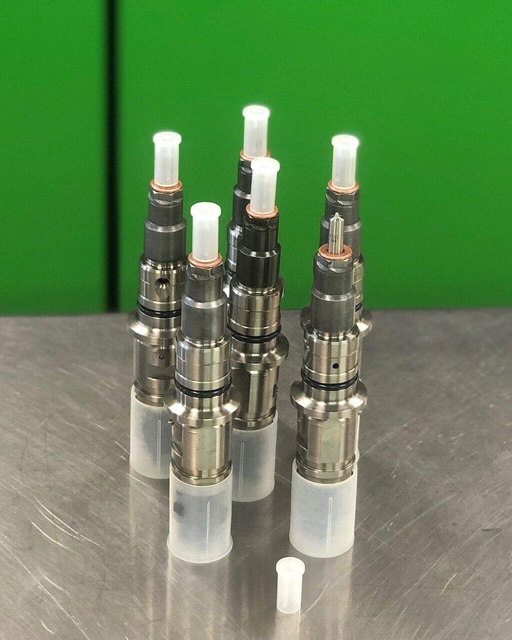 FUEL INJECTOR SET For 2010��-12 DODGE RAM CUMMINS 6.7L CAB CHASSIS NOCORE 4994928 - Express Diesel USA