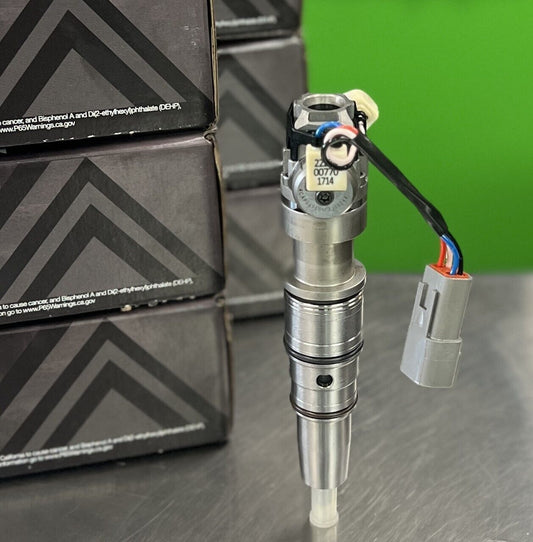 FUEL INJECTOR SET For 2007-10 MaxxForce 210 HP to 300 HP 1848718C93 5010561R - Express Diesel USA